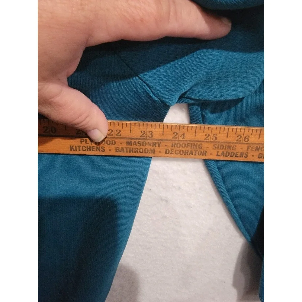 VTG 90s St. Croix Knits Men L V-Neck Sweater 100% Zephyr Wool Teal Blue USA Made